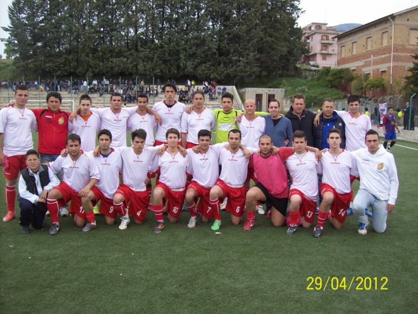 Mondelliana + dirigenti.jpg